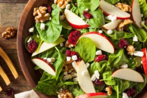 Tipos de ensalada que amarás - opciones con fruta